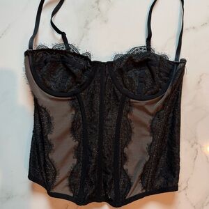 Urban Outfitters - Out From Under - Elegant Black Lace Bustier
